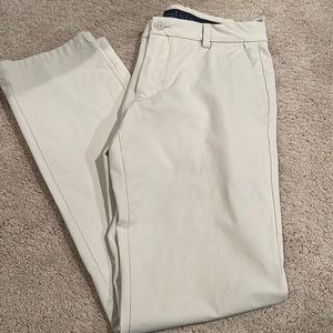 Vineyard Vines “On The Go” Khakis